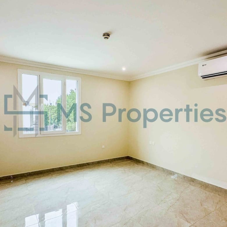 Semi Furnished 1 Bedroom Flat in Premium Location