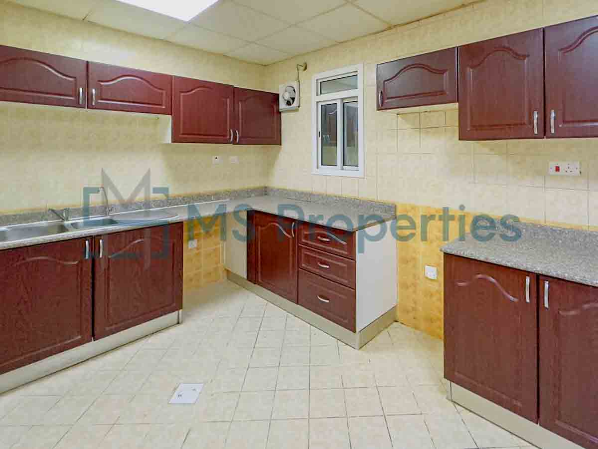 Unfurnished 3Bedroom Flat | Prime Location in Doha