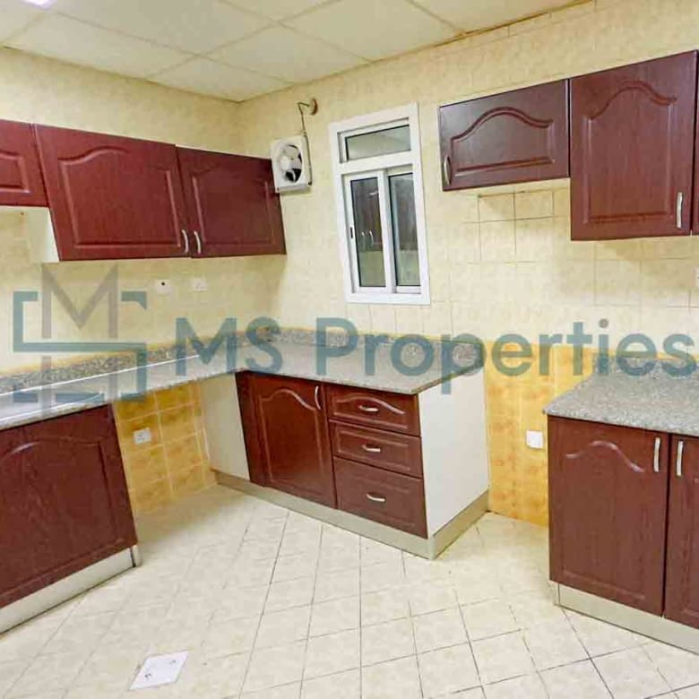 Unfurnished 3Bedroom Flat | Prime Location in Doha