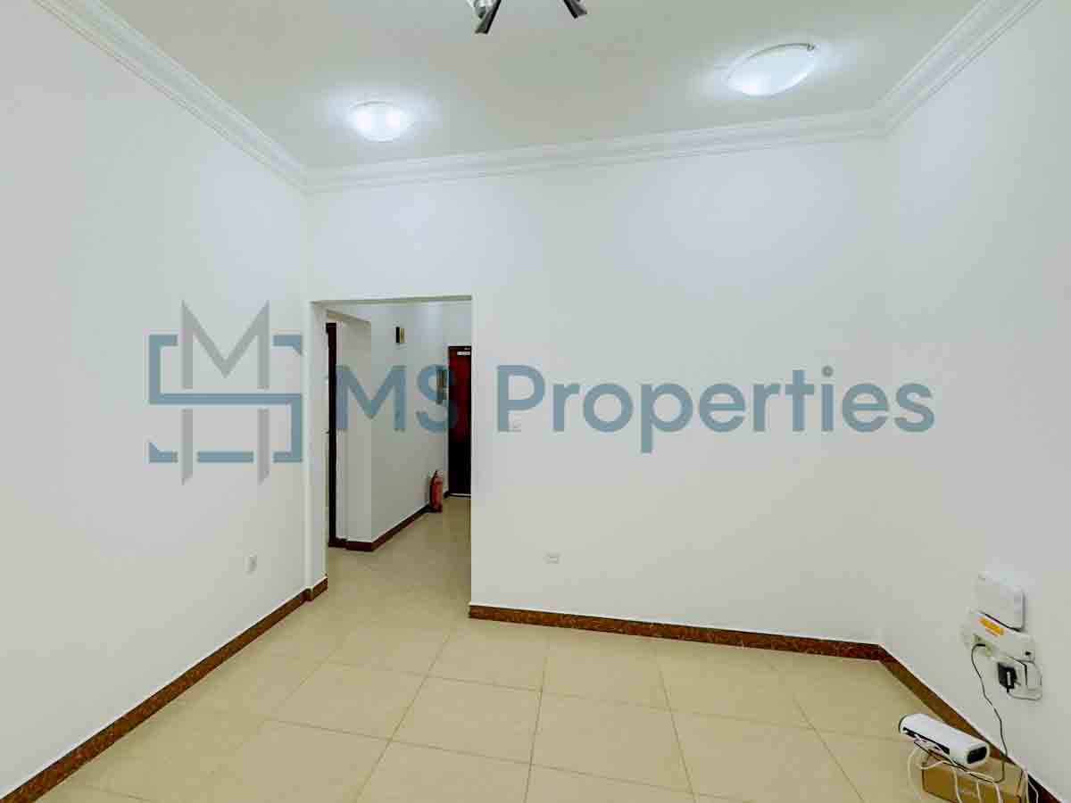WPC171_3BHK_-6 Unfurnished 3Bedroom Flat | Prime Location in Doha