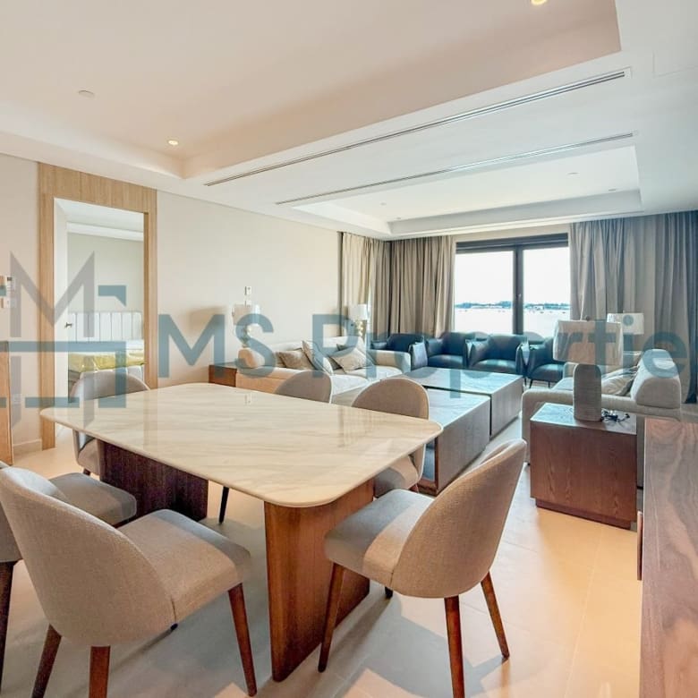 Stylish 1BR Townhouse | Breathtaking Sea View Balcony