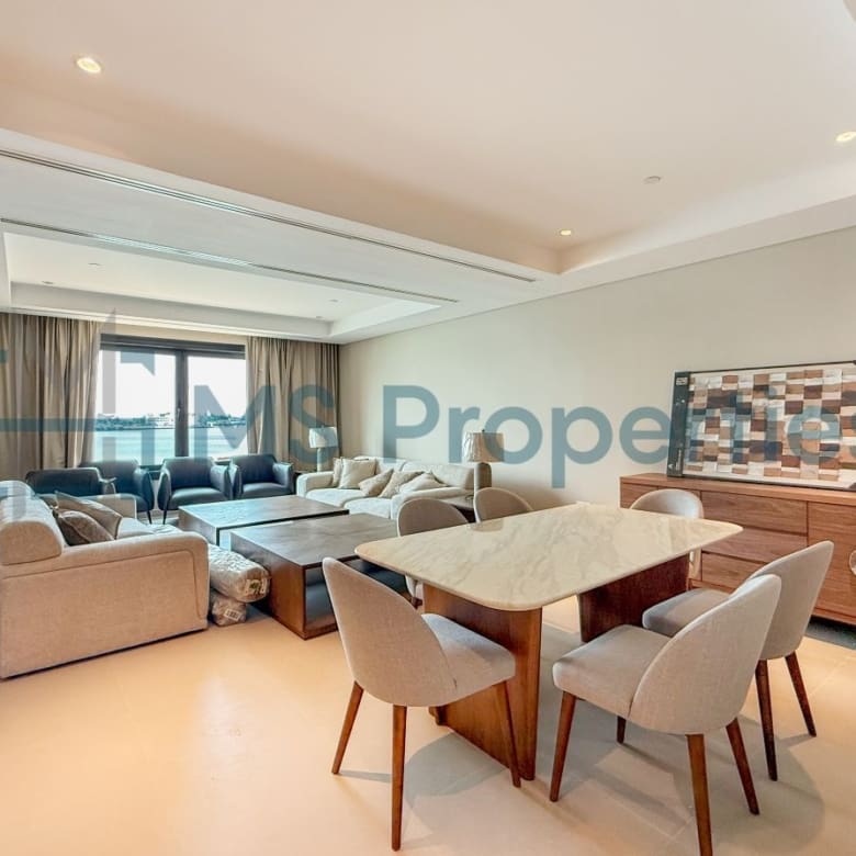 Stylish 1BR Townhouse | Breathtaking Sea View Balcony