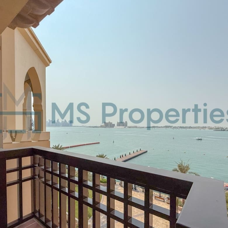 Stylish 1BR Townhouse | Breathtaking Sea View Balcony