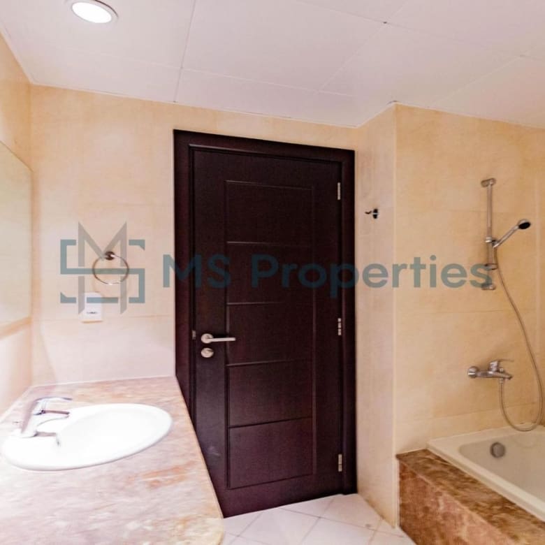 Elegant 1-Bedroom Furnished | Beautiful Sea View | Bills Included