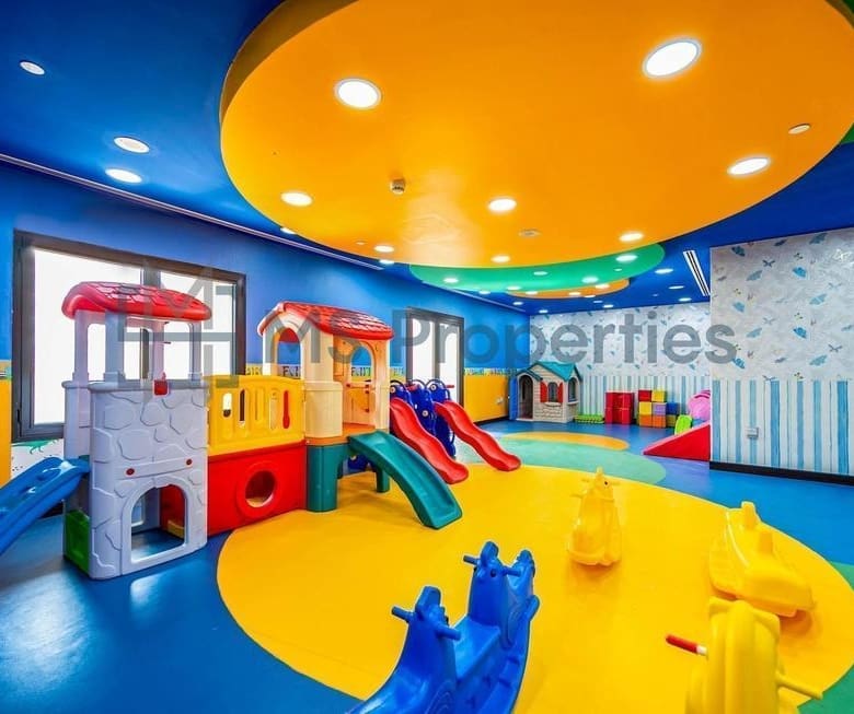 Spacious 3BHK with MaidRoom Apartment with Balcony