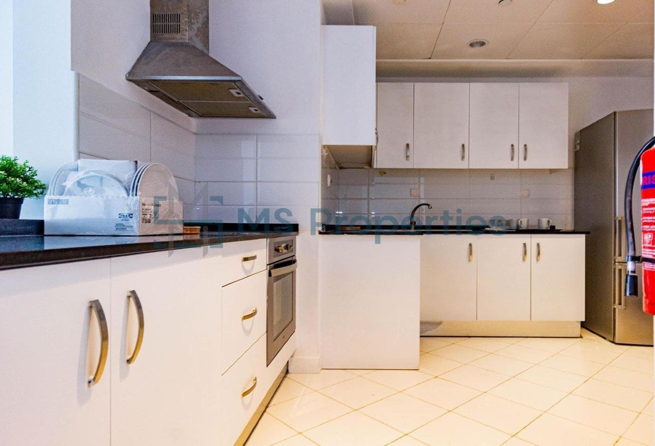 Elegant 1-Bedroom Furnished | Beautiful Sea View | Bills Included