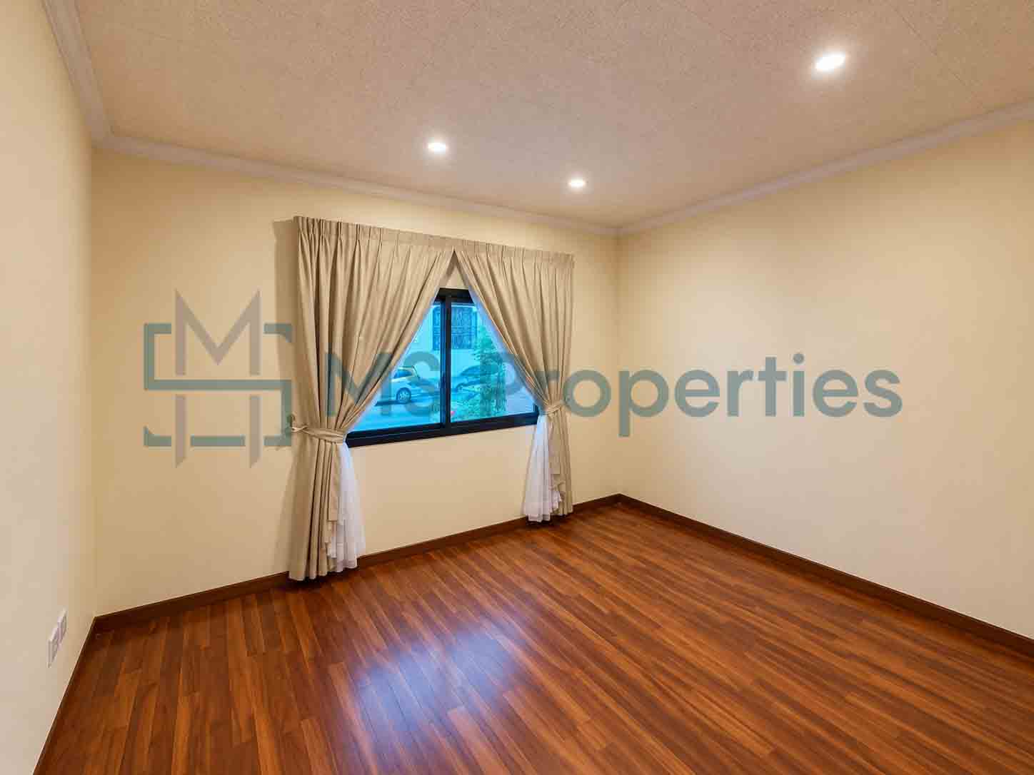 Amazing 2BHK Flat with Easy Access to Main Road in Doha