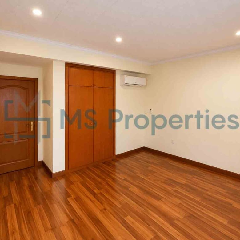 Amazing 2BHK Flat with Easy Access to Main Road in Doha