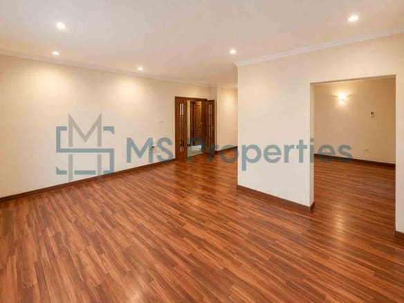 Amazing 2BHK Flat with Easy Access to Main Road in Doha