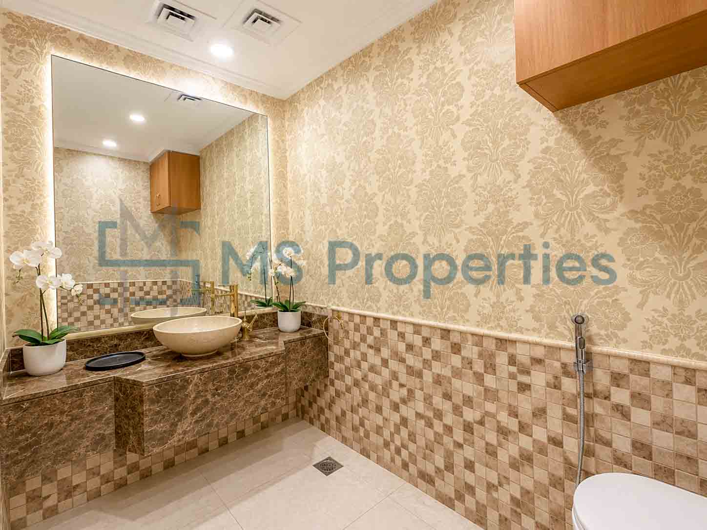 Raedy To Move In 2BHK Apartment in the Heart of The Pearl