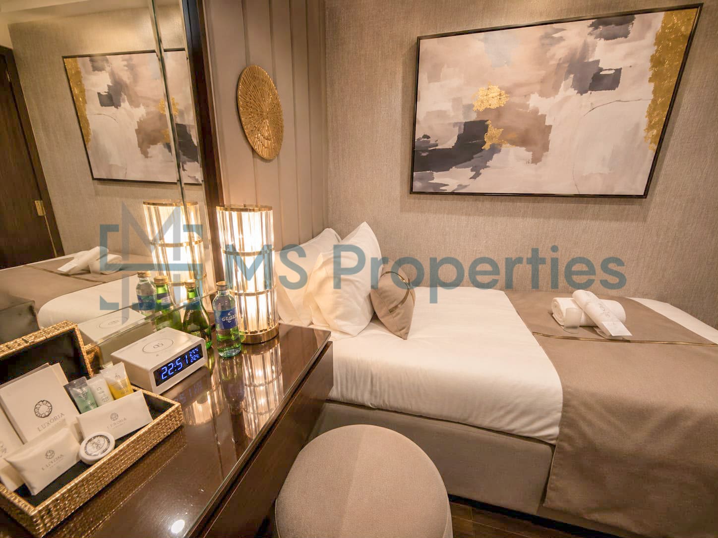 Smart Investment | Newly Renovation Luxury 1 BHK+Office