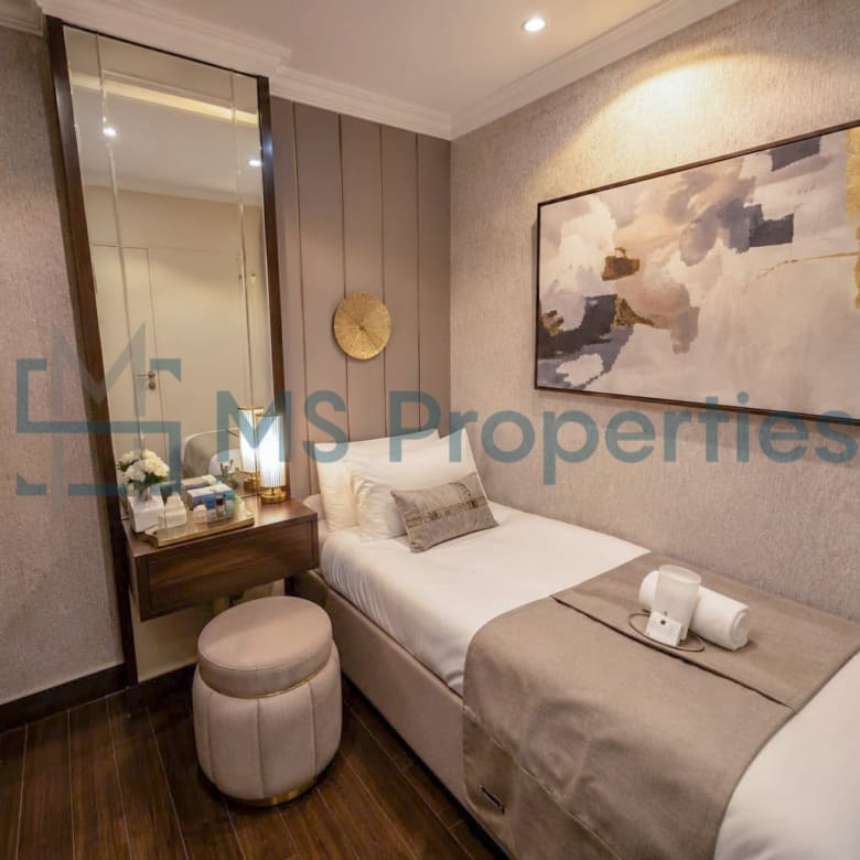 Smart Investment | Newly Renovation Luxury 1 BHK+Office