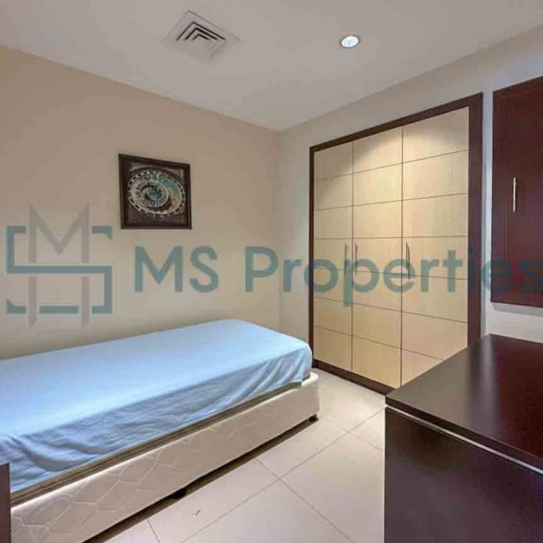 Sophisticated 1 BDR + Office Apartment w/ Balcony Perfect View