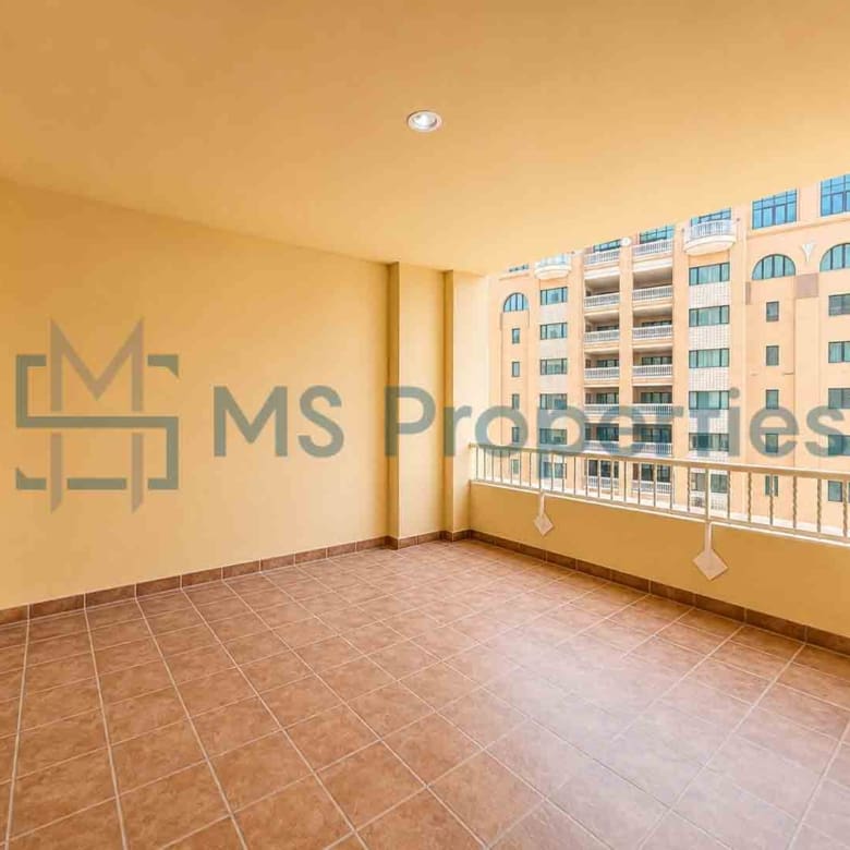 Sophisticated 1 BDR + Office Apartment w/ Balcony Perfect View