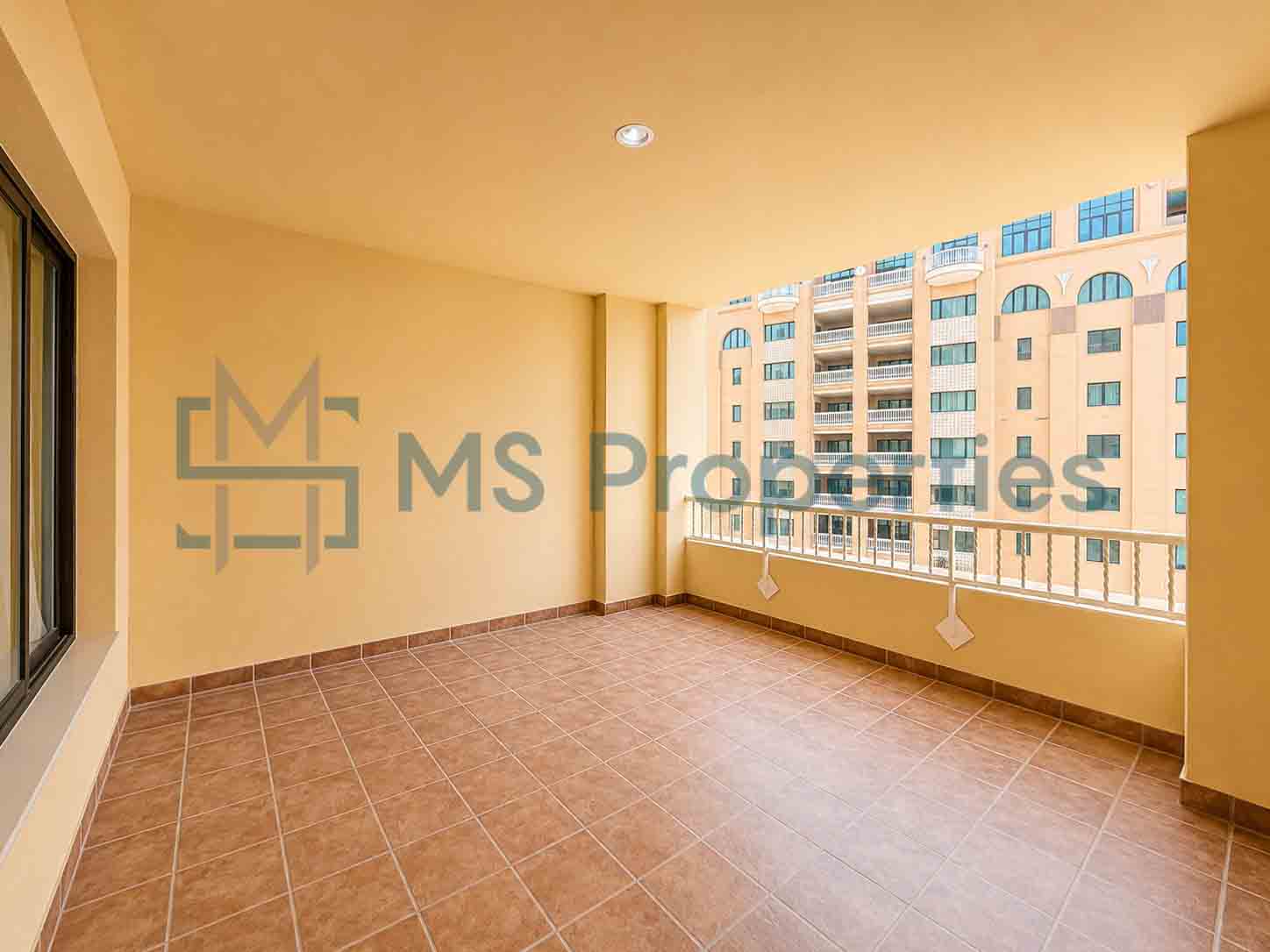 Sophisticated 1 BDR + Office Apartment w/ Balcony Perfect View