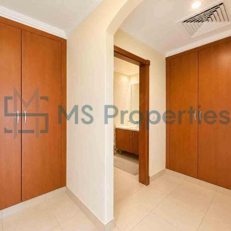 Premium 1BHK Apartment with Huge Balcony | Sea View