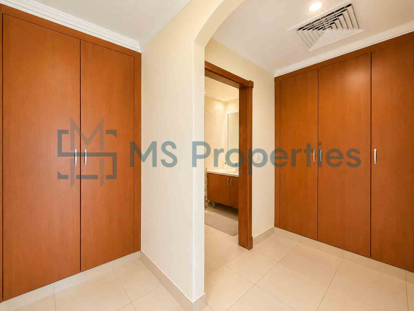 Premium 1BHK Apartment with Huge Balcony | Sea View