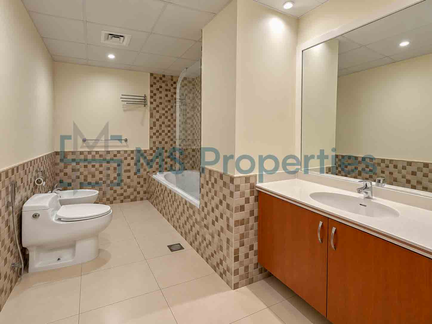 Premium 1BHK Apartment with Huge Balcony | Sea View