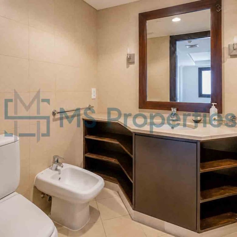 Bright and Cozy 2BR+Maid Apartment w/ Marina View Balcony
