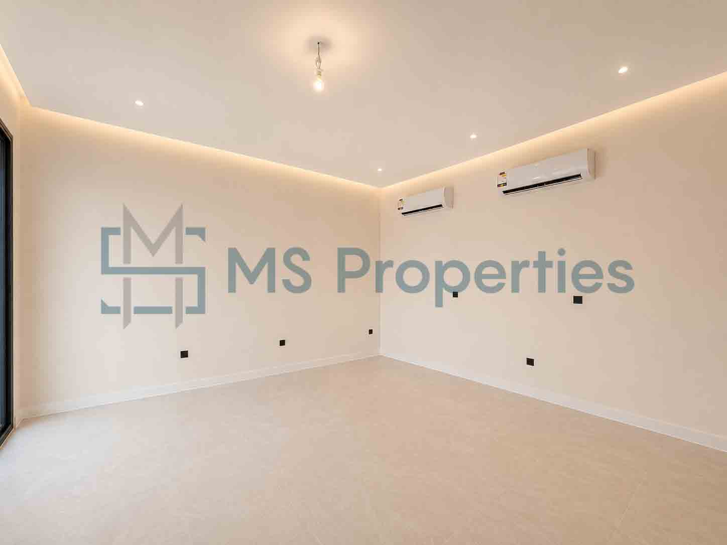 Brand New Huge 6BR Villa in Umm Besher in Al Wakra