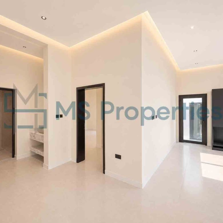 Brand New Huge 6BR Villa in Umm Besher in Al Wakra