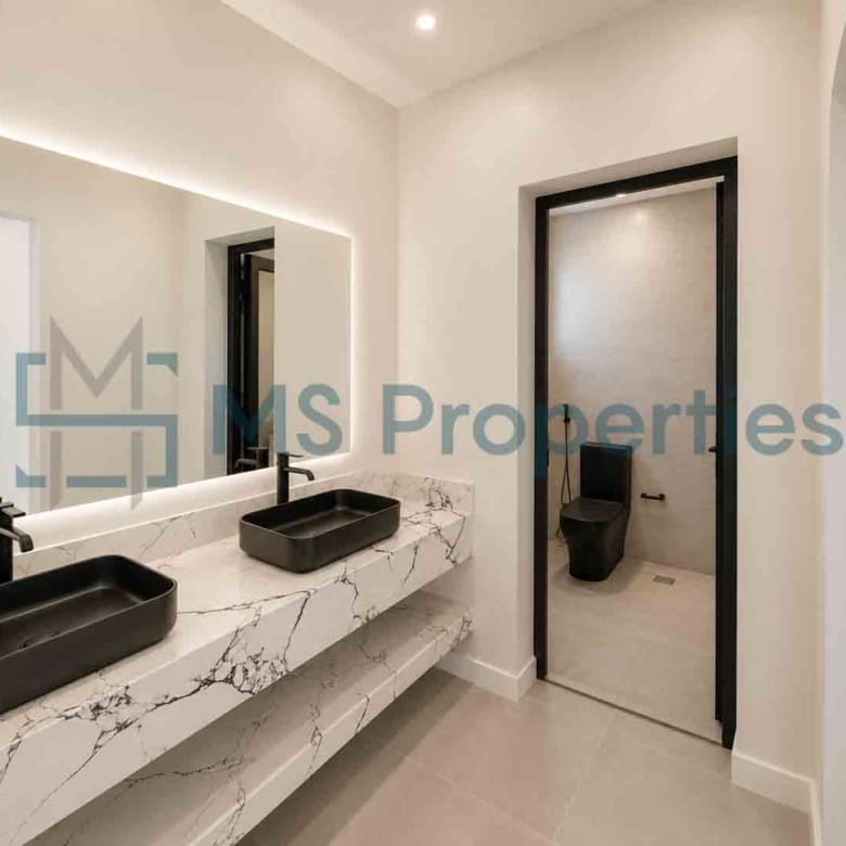 Brand New Huge 6BR Villa in Umm Besher in Al Wakra