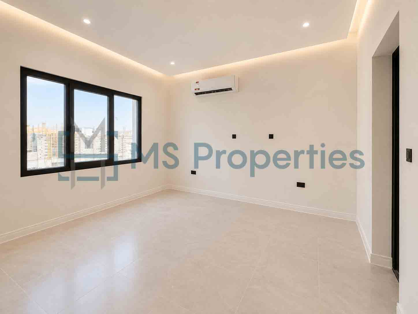 Brand New Huge 6BR Villa in Umm Besher in Al Wakra