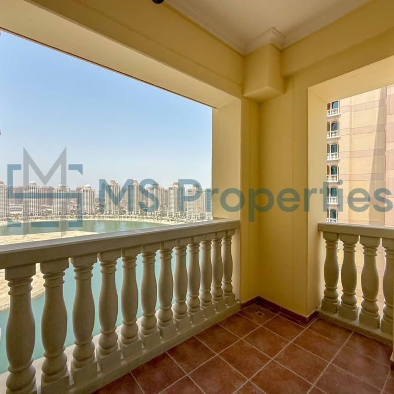 Elegant & Cozy Studio | Private Balcony & Sea View