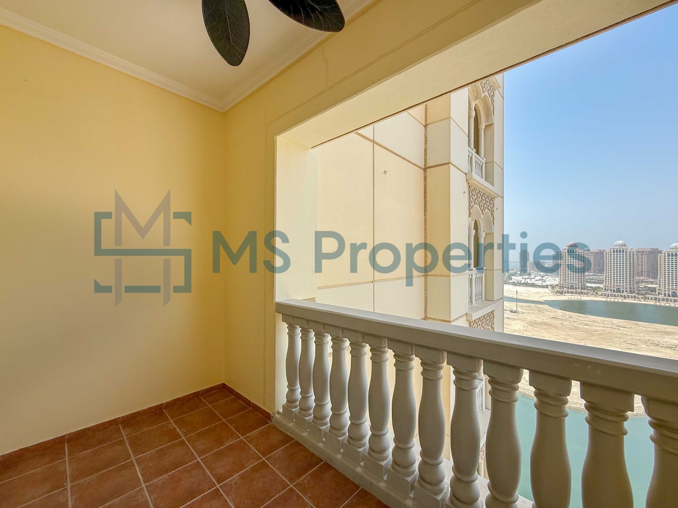 Elegant & Cozy Studio | Private Balcony & Sea View
