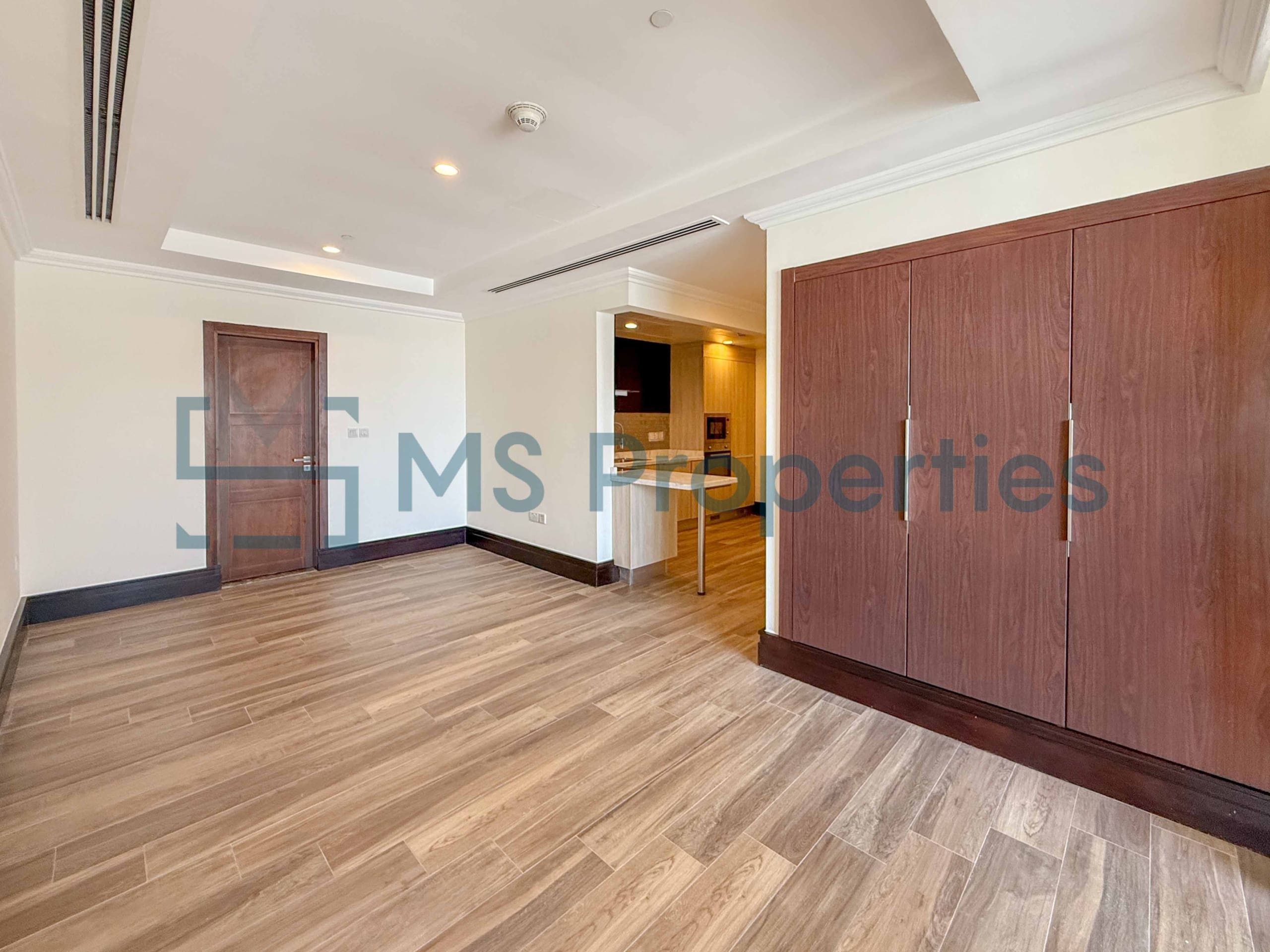 Elegant & Cozy Studio | Private Balcony & Sea View