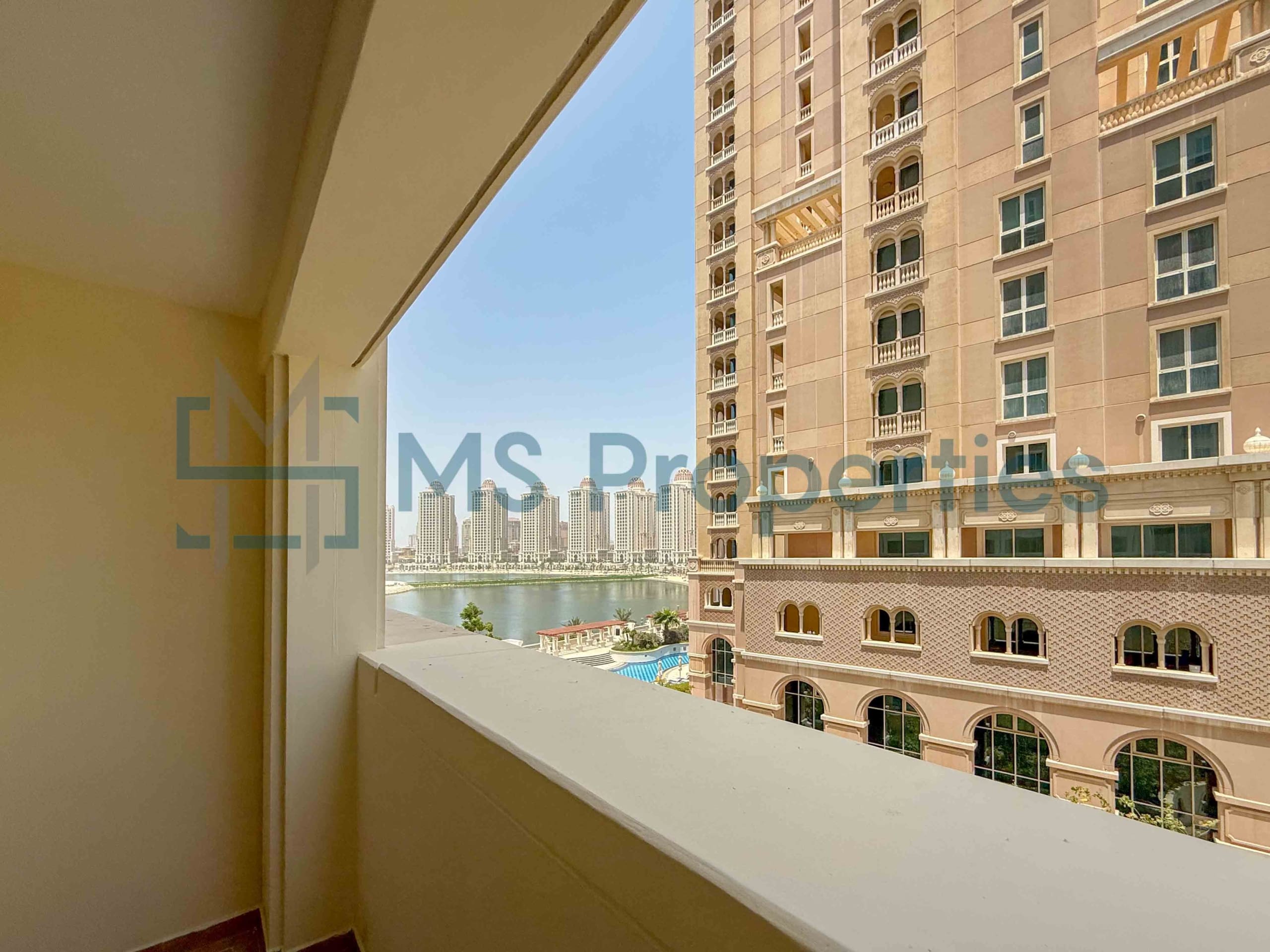 Outstanding Studio Flat with Balcony | Sea View