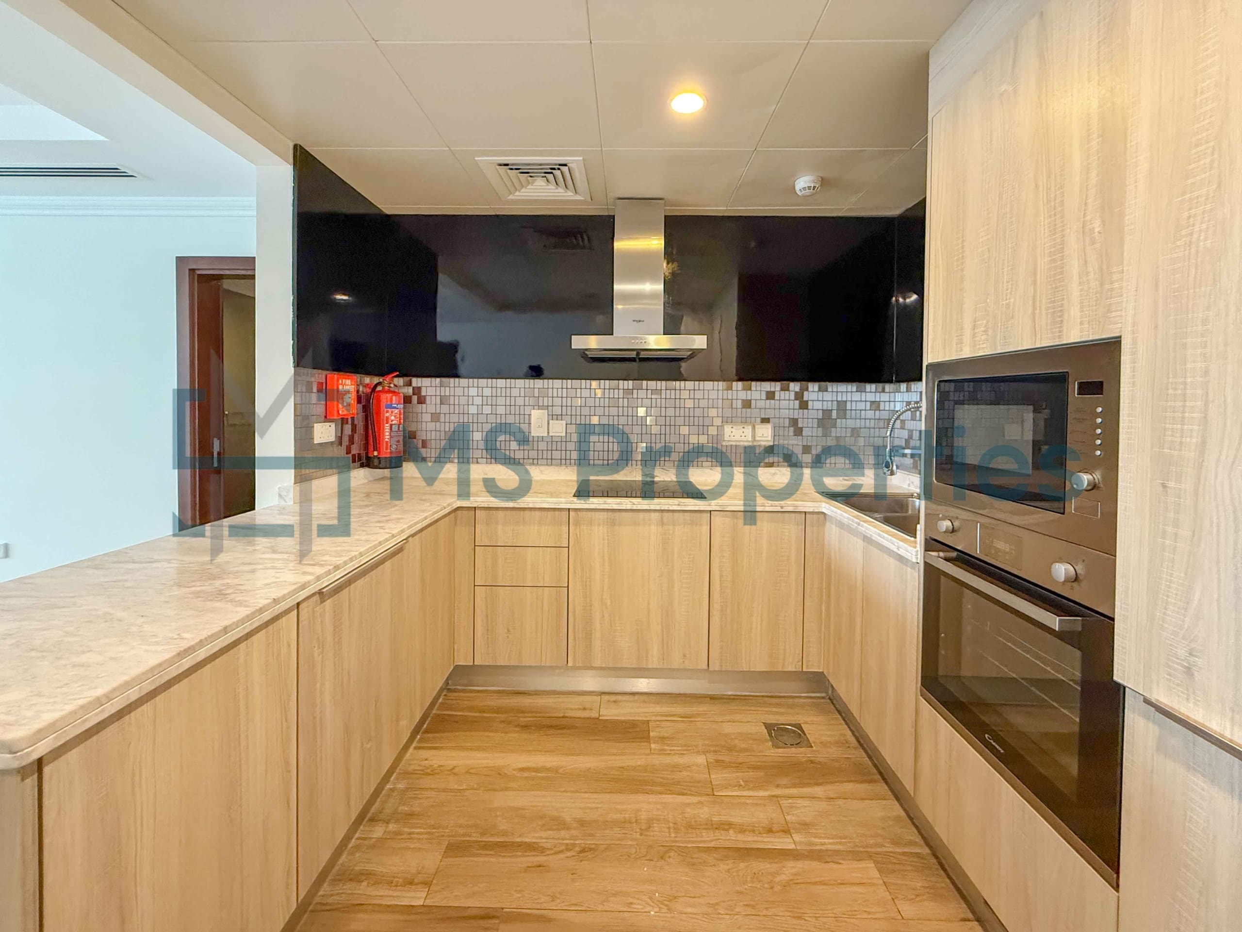 Outstanding Studio Flat with Balcony | Sea View