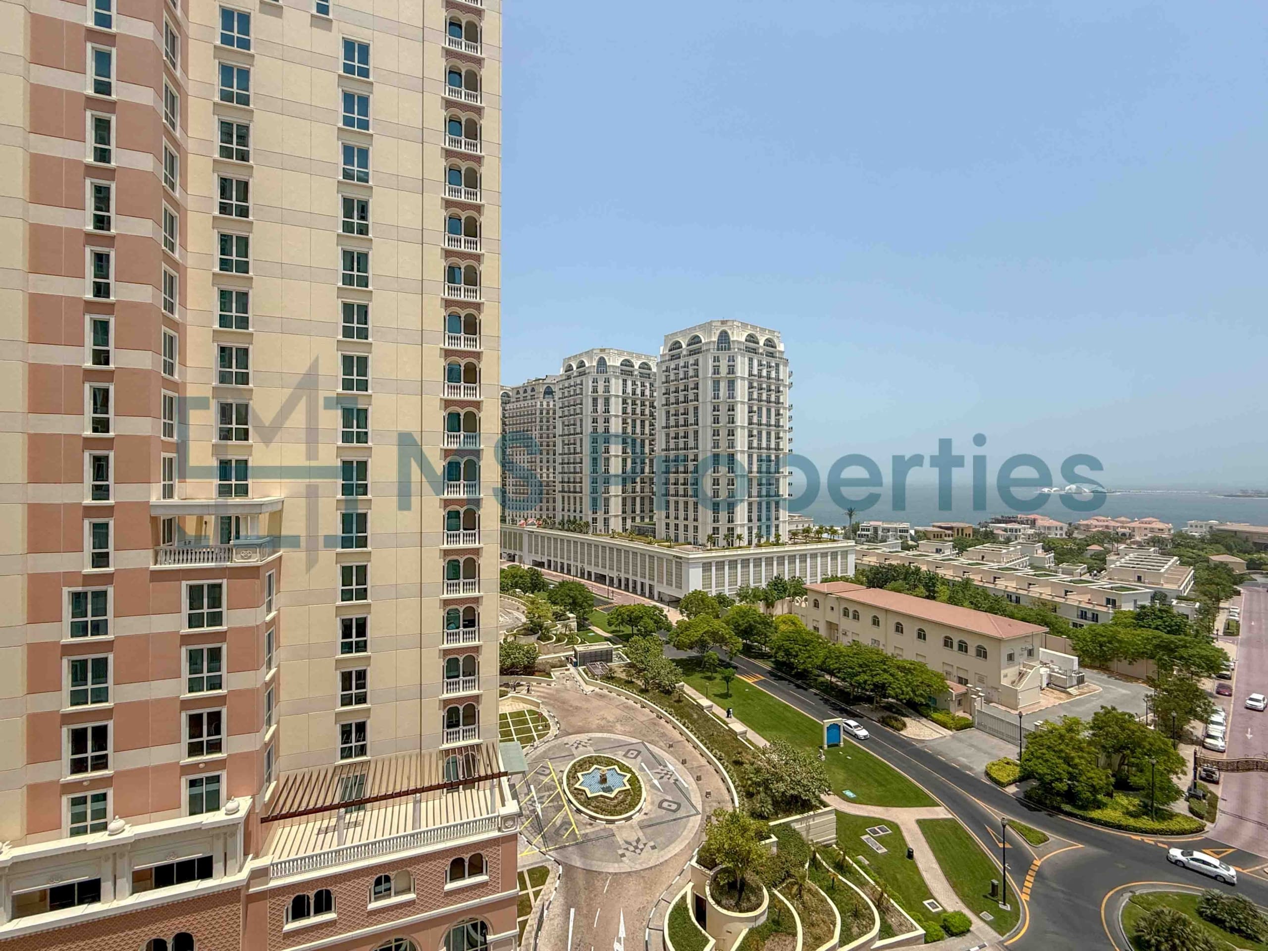 Premium 1BDR Apartment with Huge Balcony | Bills Included