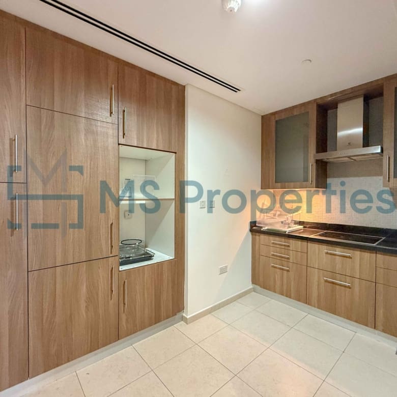 Premium 1BDR Apartment with Huge Balcony | Bills Included