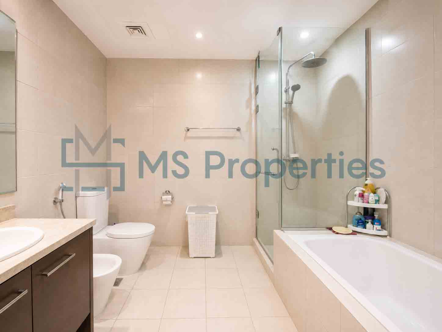 Exclusive 2 BDR Apartment with Balcony Beautiful Sea View