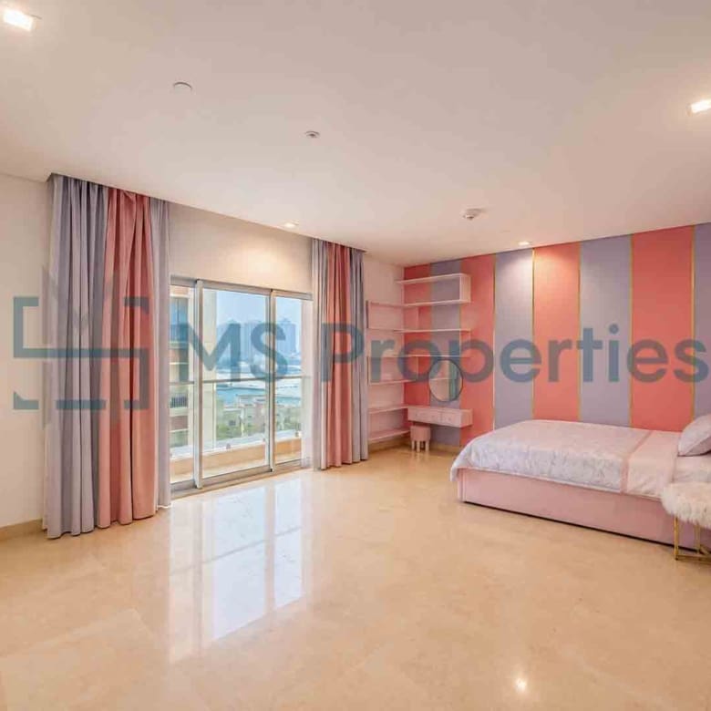 Luxurious 3BR+Maid Apartment w/ Perfect View Balcony | Bills Included