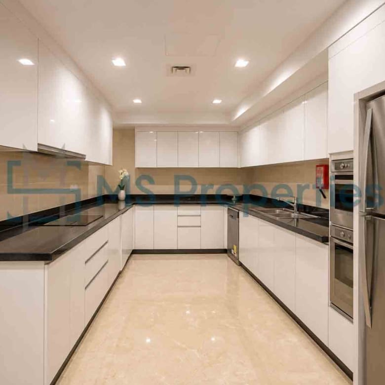Luxurious 3BR+Maid Apartment w/ Perfect View Balcony | Bills Included