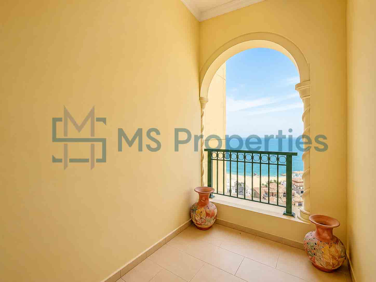 Exclusive 2 BDR Furnished with Balcony Sea View