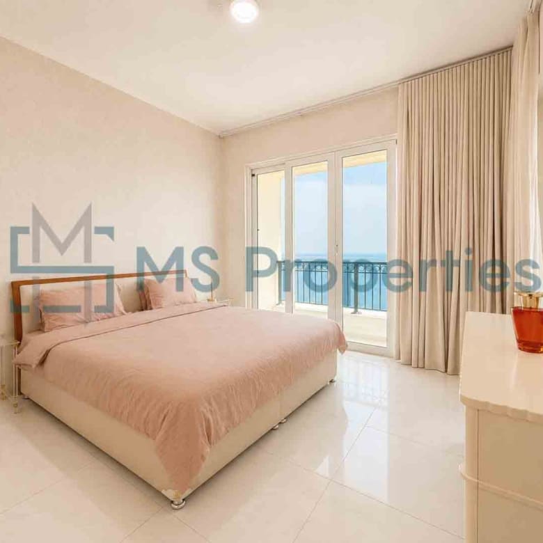 Exclusive 2 BDR Furnished with Balcony Sea View
