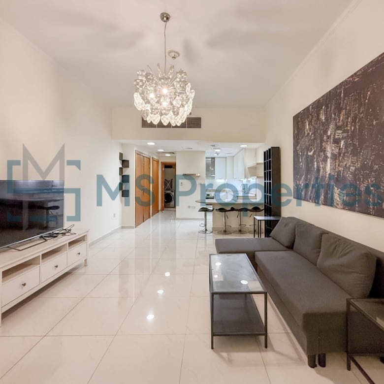 Precious Studio unit Apartment | Access Pool+Gym