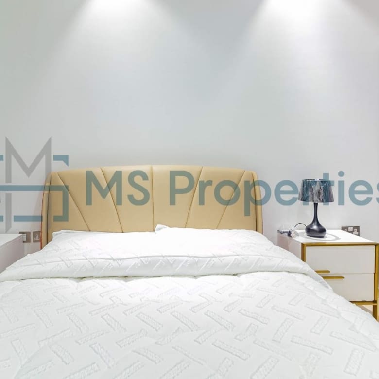 Elegant 2BHK Furnished w/ Balcony in Marina Lusail