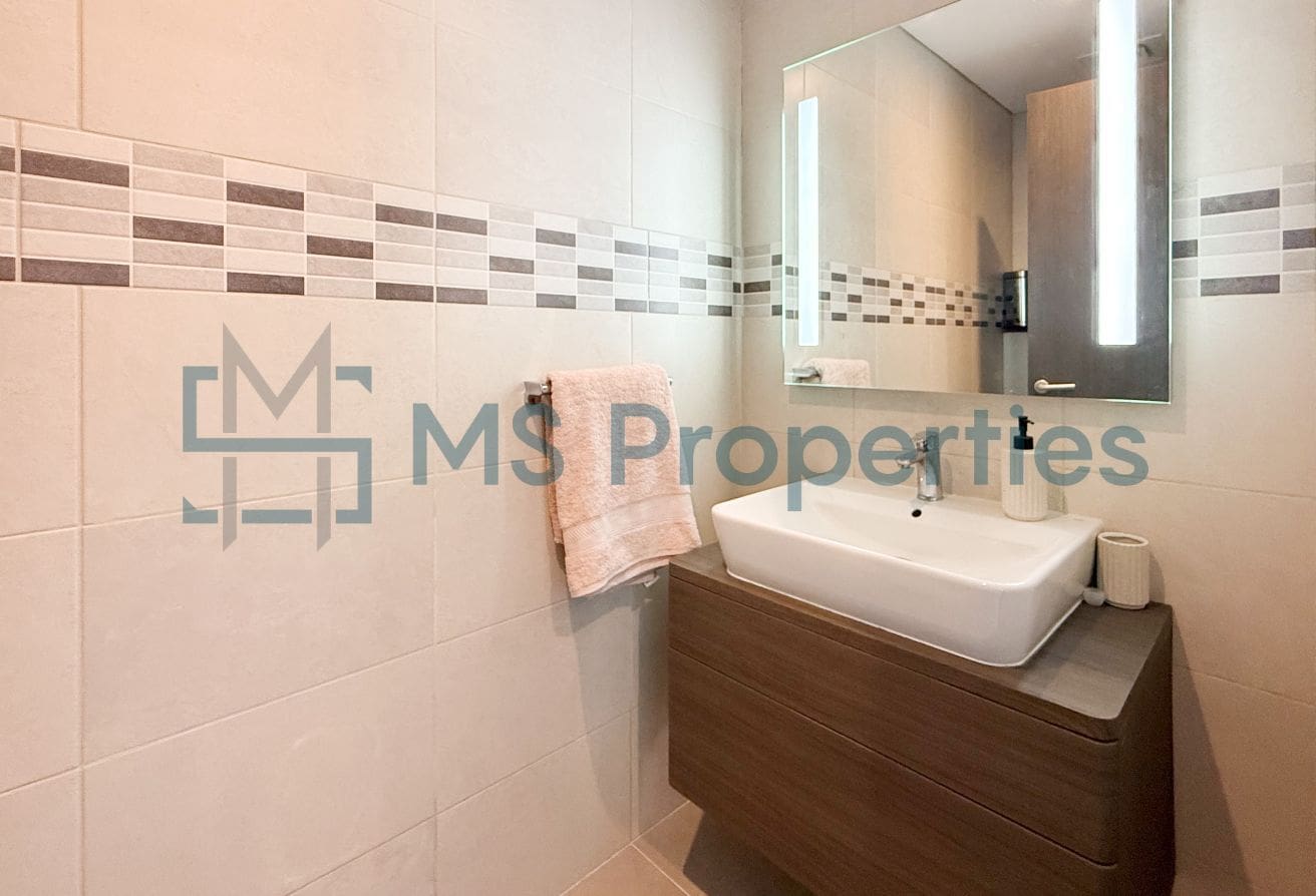 Pristine | 1BDR Apartment Furnished | Amazing Sea View