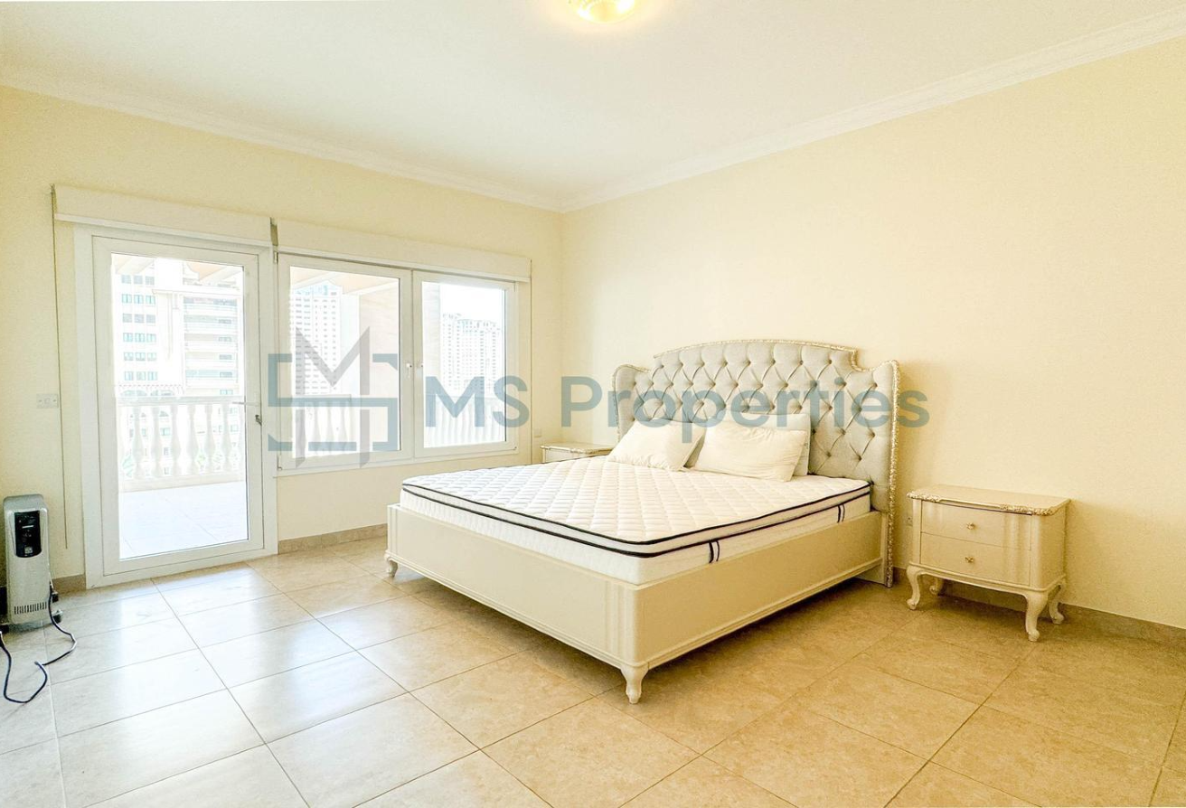 Beautiful 2BHK with Huge Balcony | Amazing Marina View