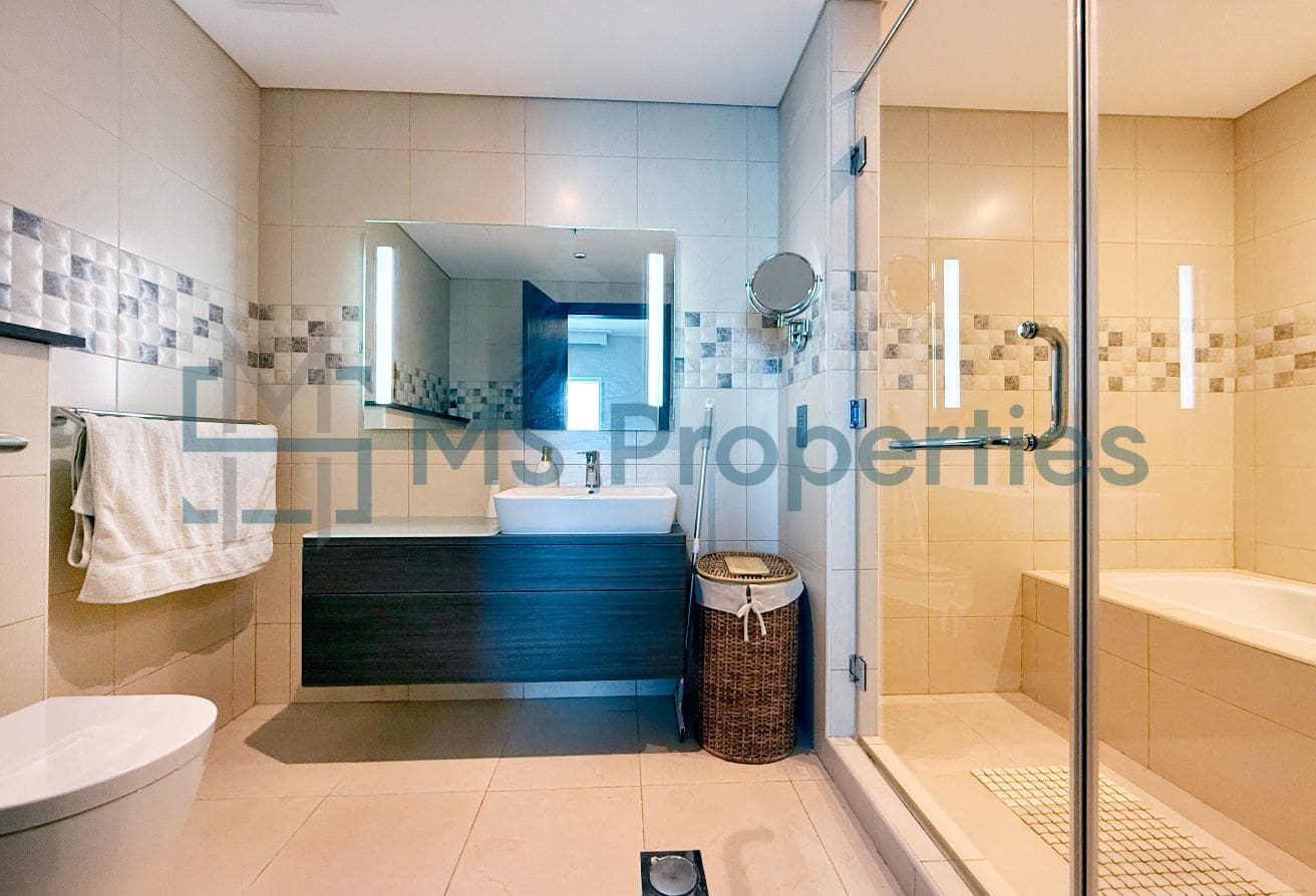 Pristine | 1BDR Apartment Furnished | Amazing Sea View