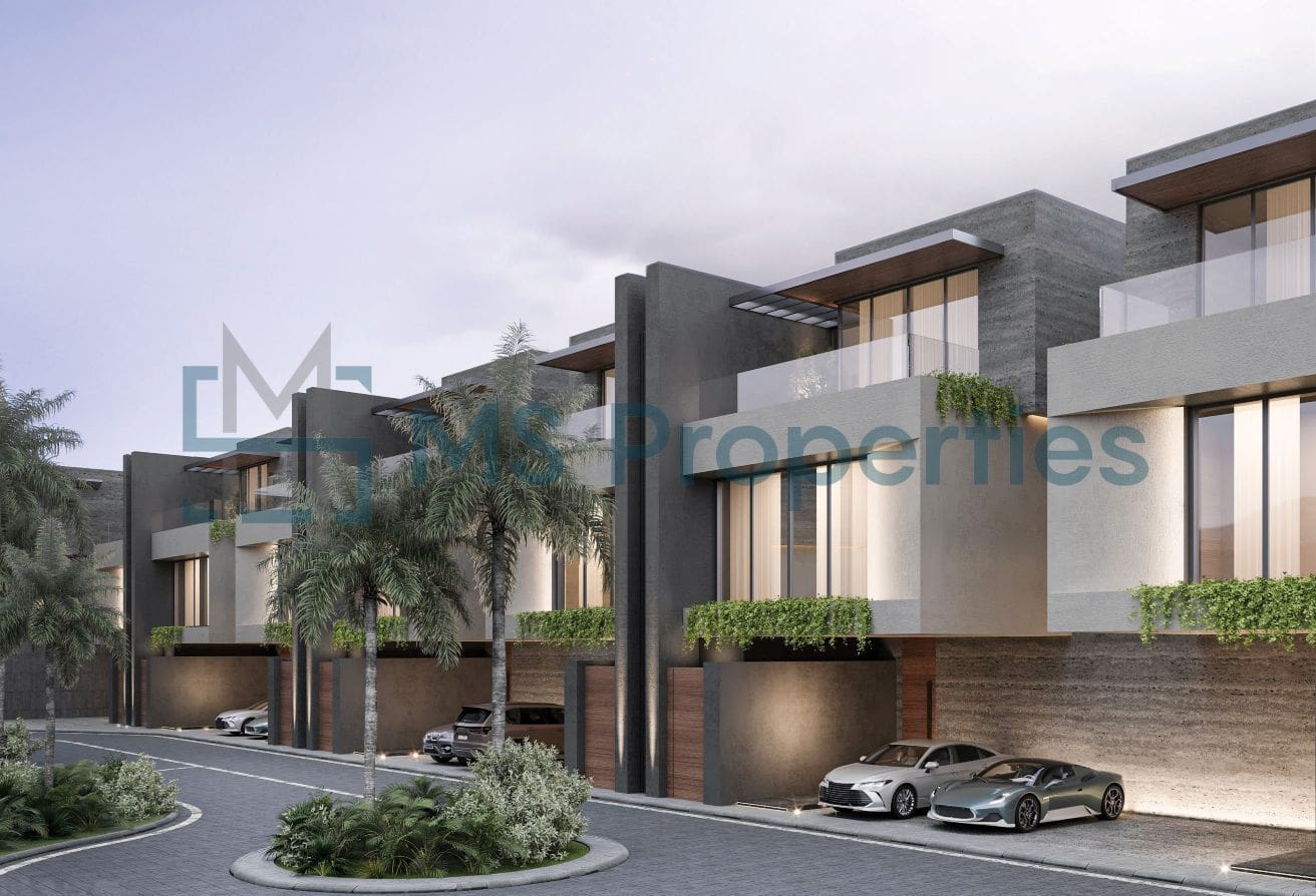 Free Hold Stand Alone Villa with 6yrs Payment Plan
