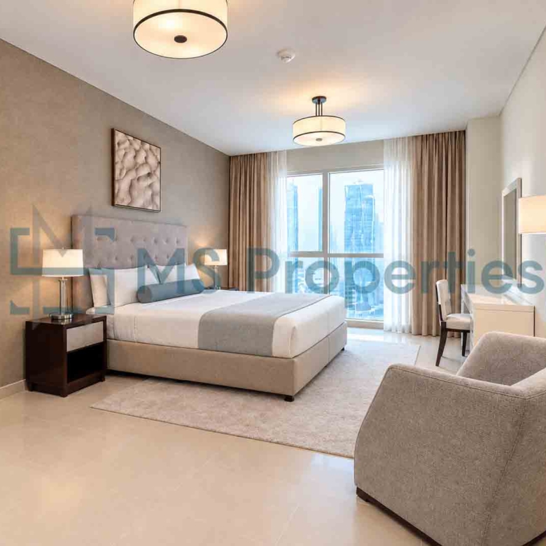 Luxury 1BDR Furnished w/ Balcony | Prime Location