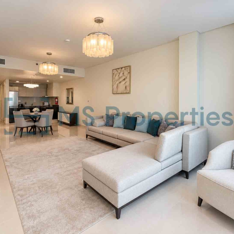 Luxury 1BDR Furnished w/ Balcony | Prime Location