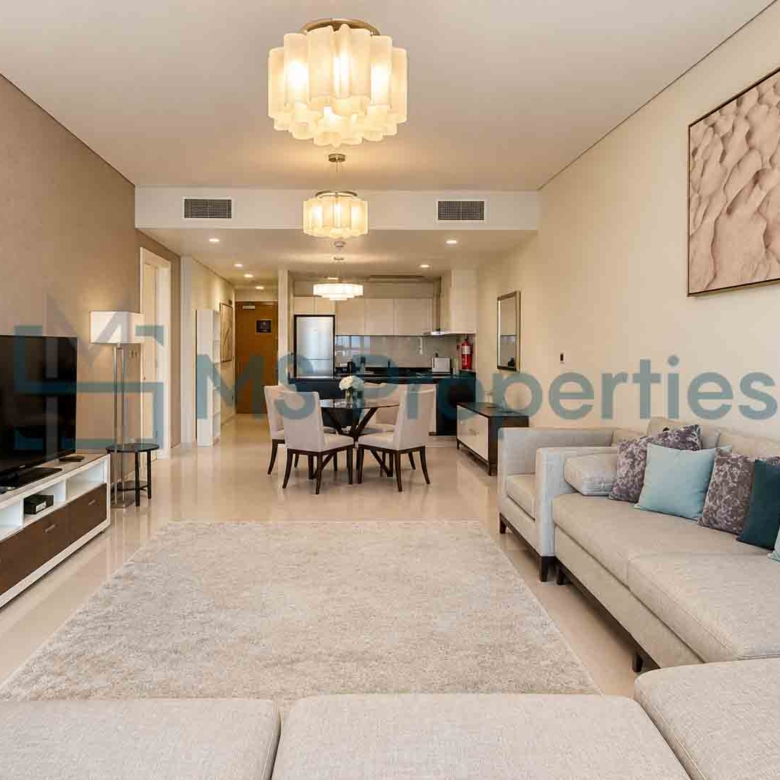 Luxury 1BDR Furnished w/ Balcony | Prime Location