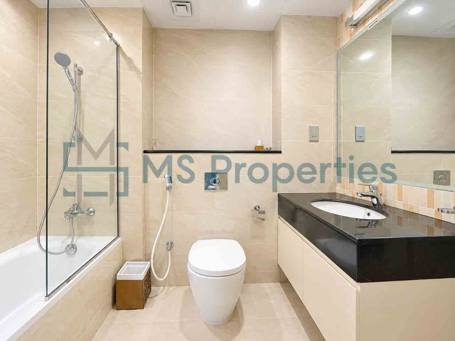 Elegant 1BDR Furnished with Beautiful City View Balcony