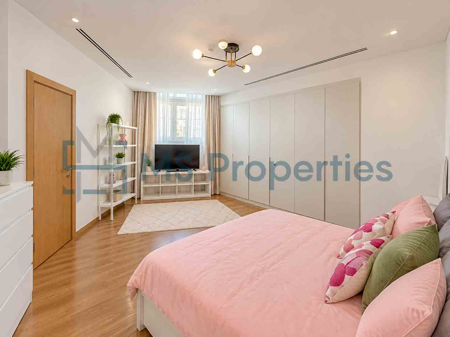 Luxurious 2 Bedrooms + Maid | Amazing View Balcony